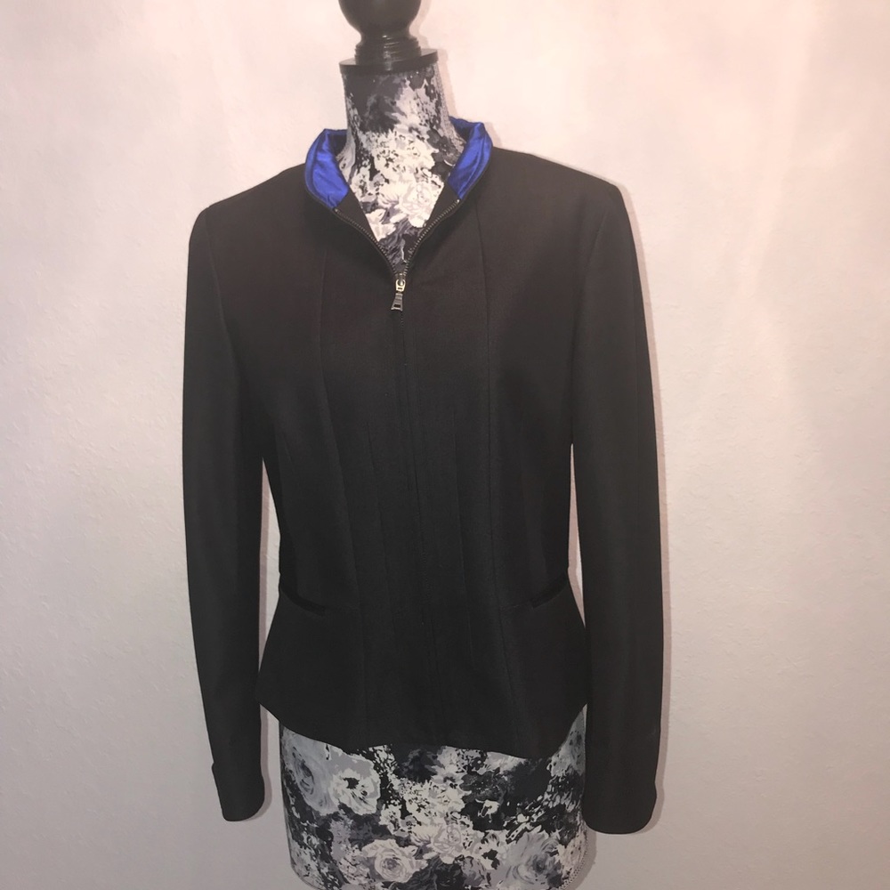 Tahari Grey Casual Blazer with Cobalt Lining